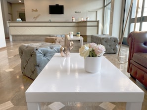 Sittområde i lobbyn