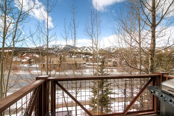 Ski hill