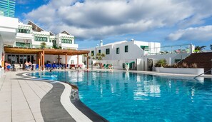 Utomhuspool