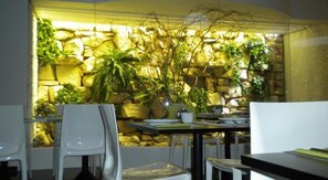 Mat- och restauranghall