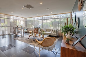 Sala de estar en el lobby