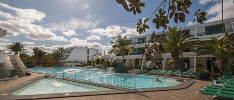 Piscina all'aperto