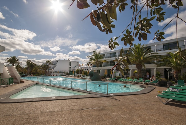 Utomhuspool