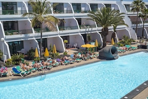 Utomhuspool