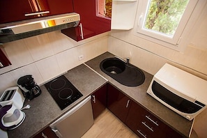 Private kitchenette