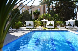 Utomhuspool