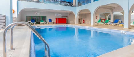 Piscine couverte