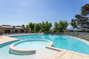 Piscina externa