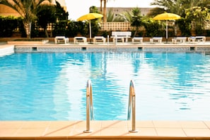 Utomhuspool