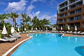 Utomhuspool