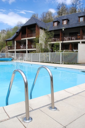 Utomhuspool
