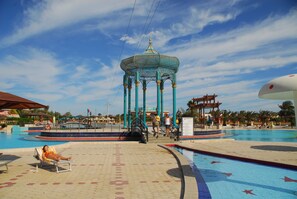 Udendørs pool