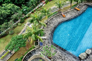 Udendørs pool