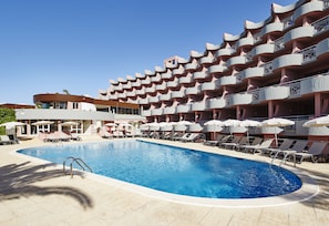Piscina externa