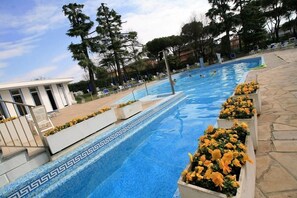 Utomhuspool