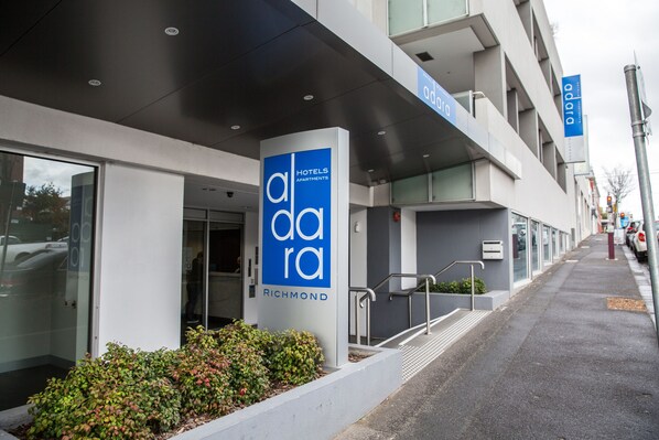 Fachada da propriedade
