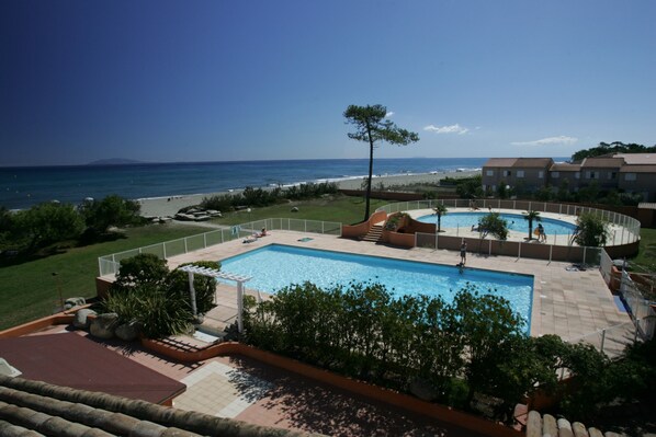 Piscina externa