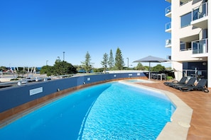 Utomhuspool