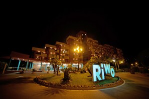 Front of property – evening/night