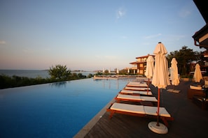 Piscina externa