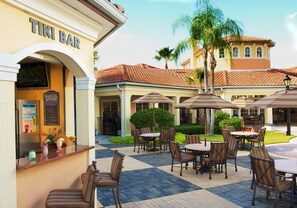 Bar (en la propiedad)