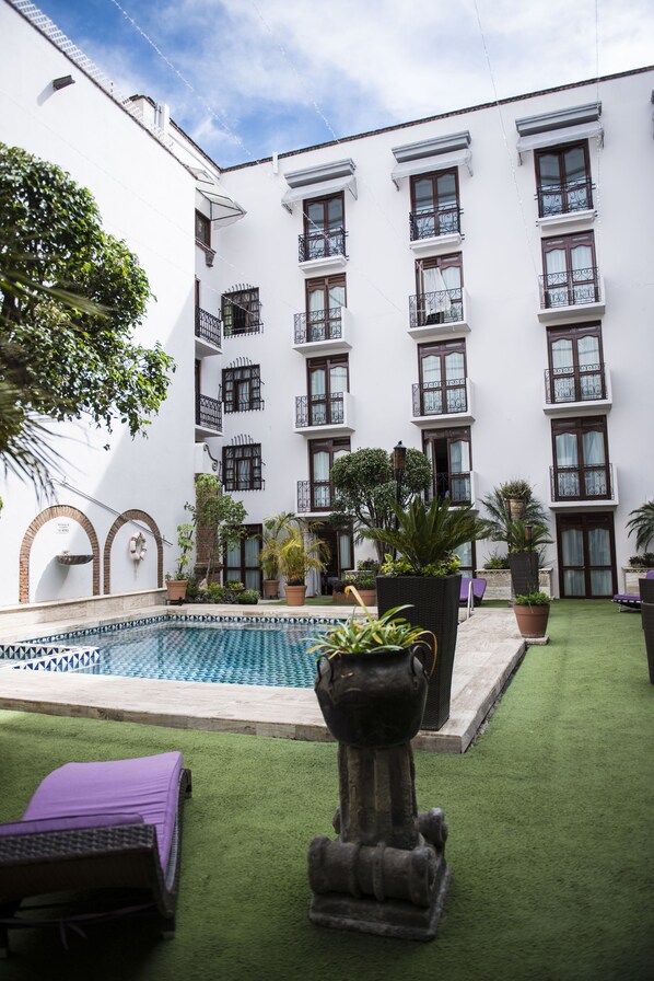 Outdoor pool