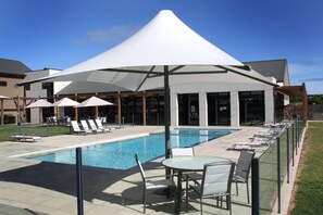 Utomhuspool