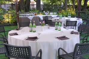 Ristorazione all'aperto