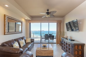 Beach/ocean view