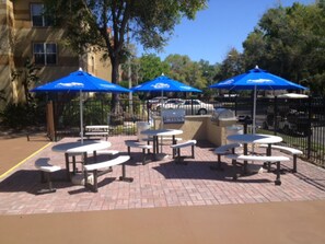 BBQ/picnic area