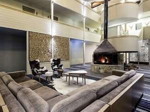 Sala de estar en el lobby