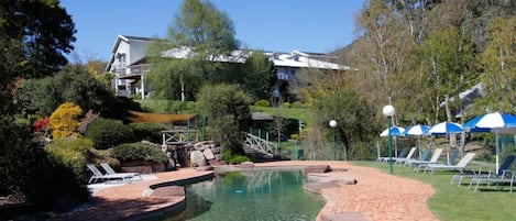 Alberca al aire libre
