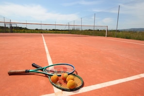 Tennis court