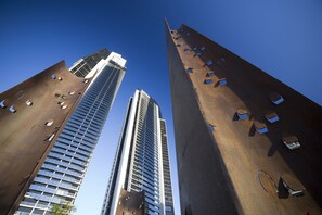 施設の正面