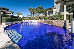 Utomhuspool