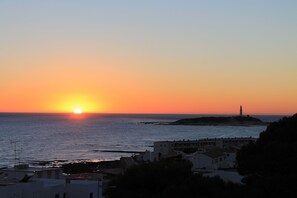 Vista para praia/oceano