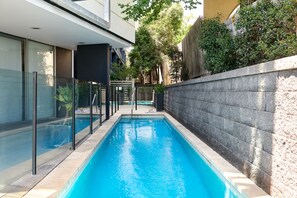 屋外プール