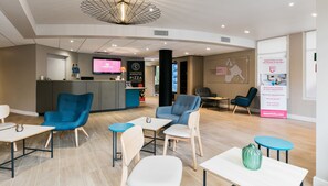 Sittområde i lobbyn