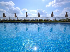 Piscina exterior