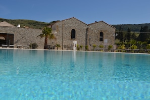 Utomhuspool