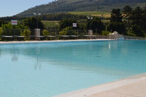 Utomhuspool