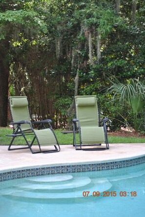 Private Pool After the Beach