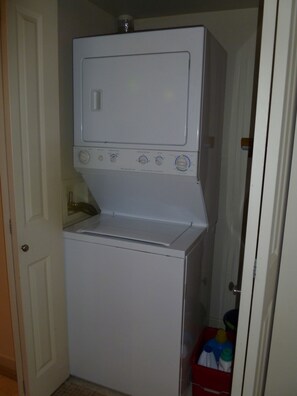 washer/dryer in the unit