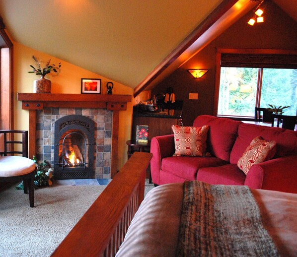 The Loft is a romantic and private Sequim Vacation Rental w/stunning water views