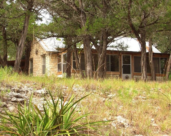Little House on the Blanco @ Shade Ranch.
