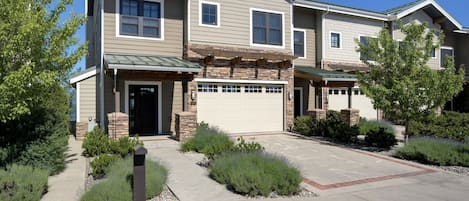 Townhome 508 - Entrance