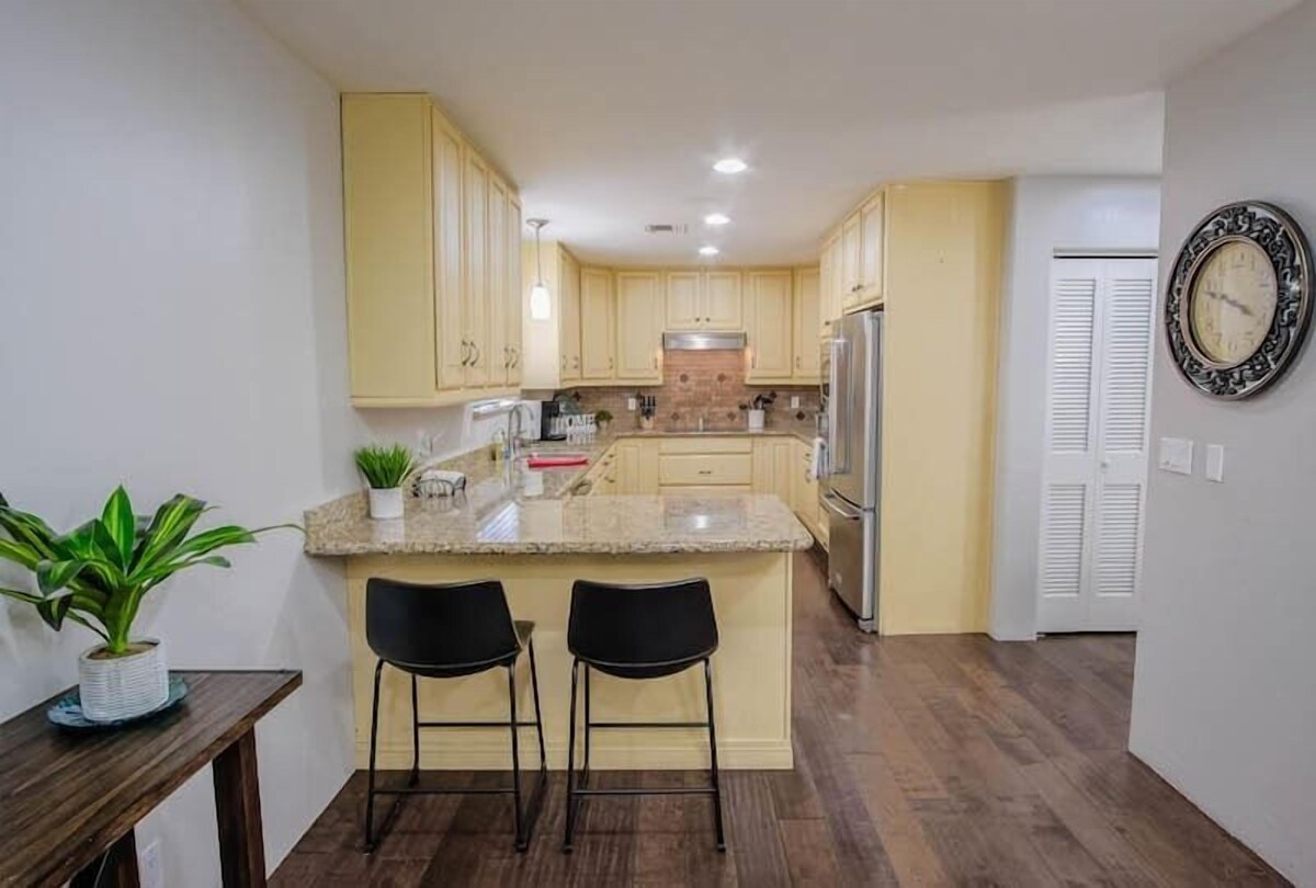 The Sweet Escape, Luxury Home, Private Pool + Spa!