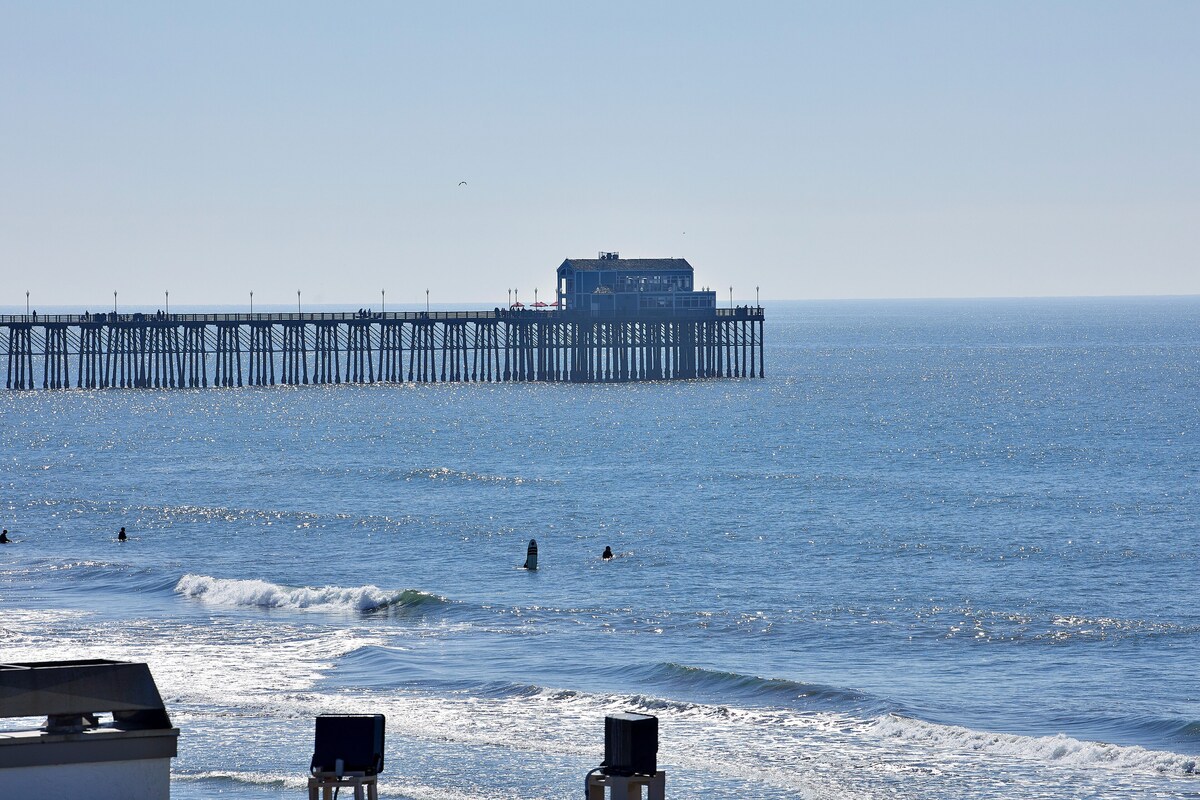 Incredible 180° Whitewater Ocean Views! West-facing