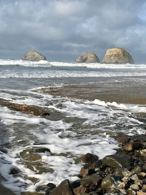 Oceanside beach