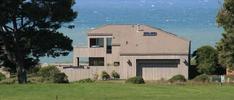 The Bluffs at Sea Ranch - Viewed across the golf course